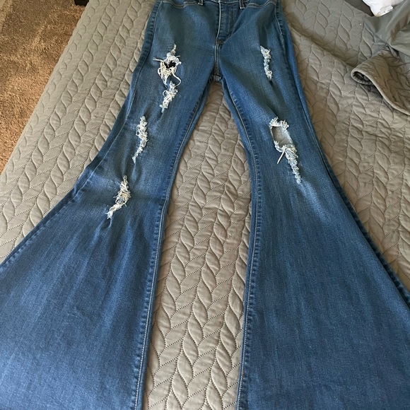 Vibrant jeans, size 5 like new - Picture 1 of 2
